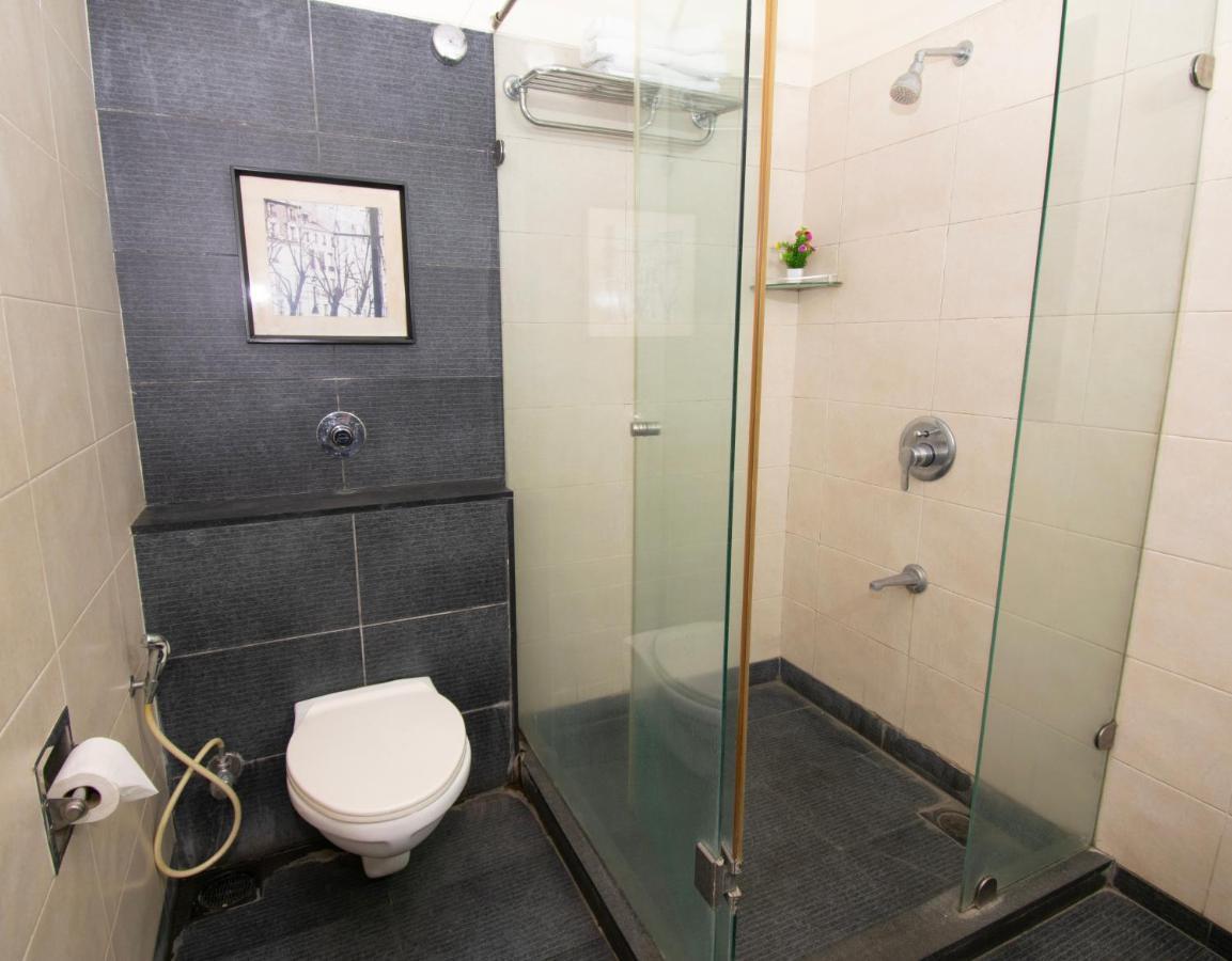 Octave Koregaon Park プネ エクステリア 写真