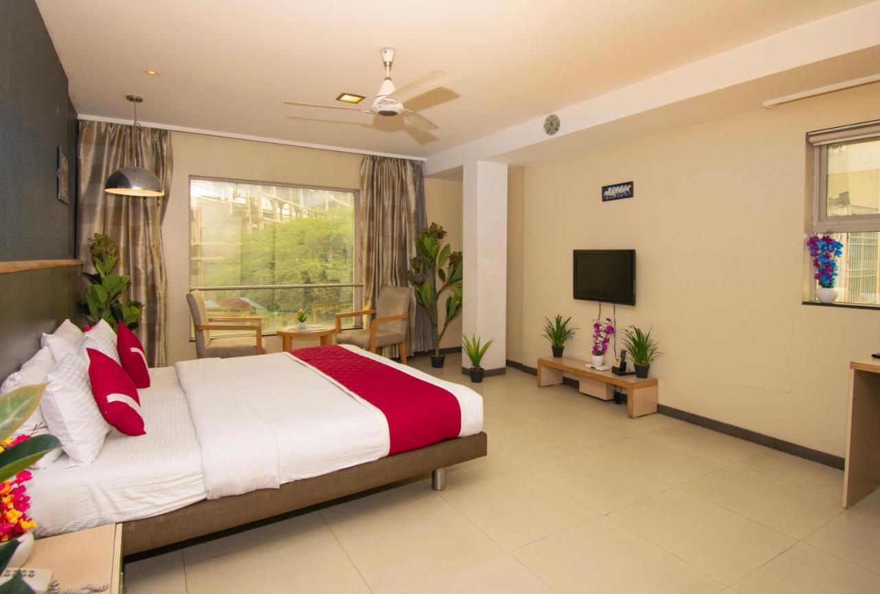 Octave Koregaon Park プネ エクステリア 写真